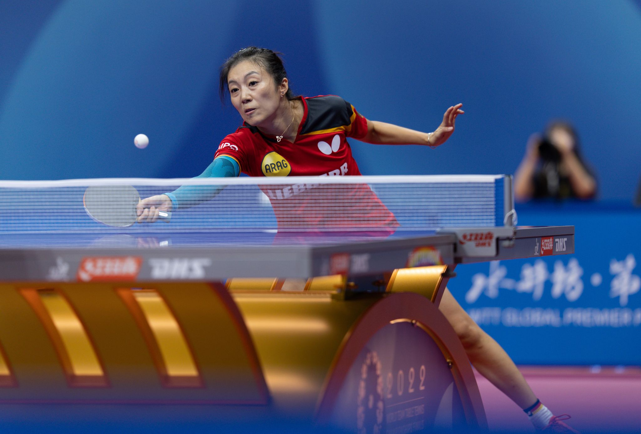 Tischtennis-Nationalspielerin Ying Han erreichte in Singapur das Viertelfinale.