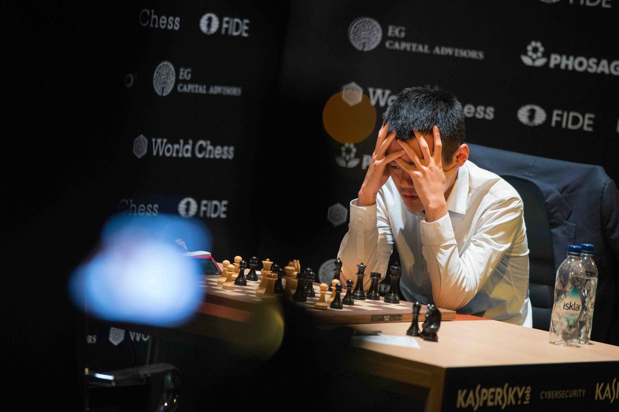 Ding Liren konnte bei der Schach-WM gegen Jan Nepomnjaschtschi ausgleichen.