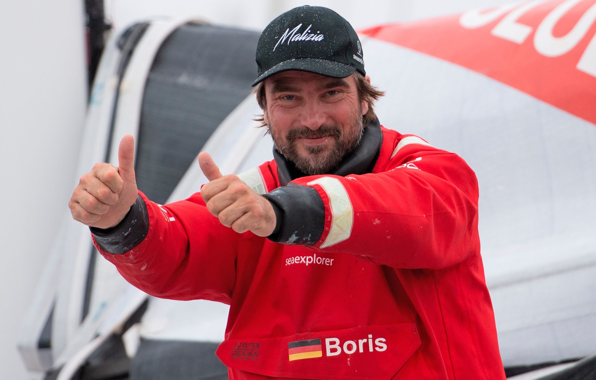 Boris Herrmann und das Team Malizia segeln dem Ziel ihrer Ocean-Race-Premiere entgegen.