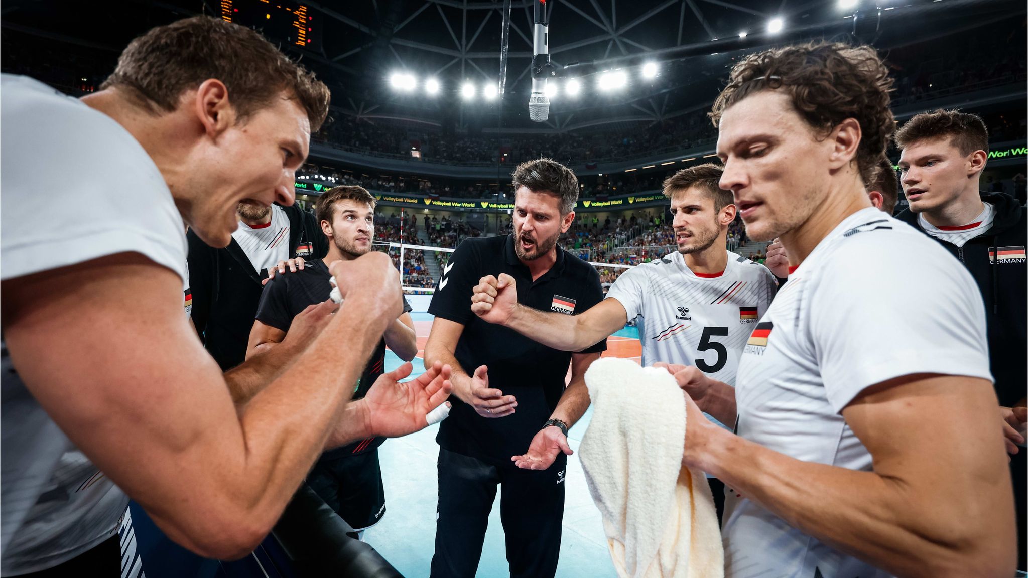 Die deutschen Volleyballer verloren gegen Frankreich.