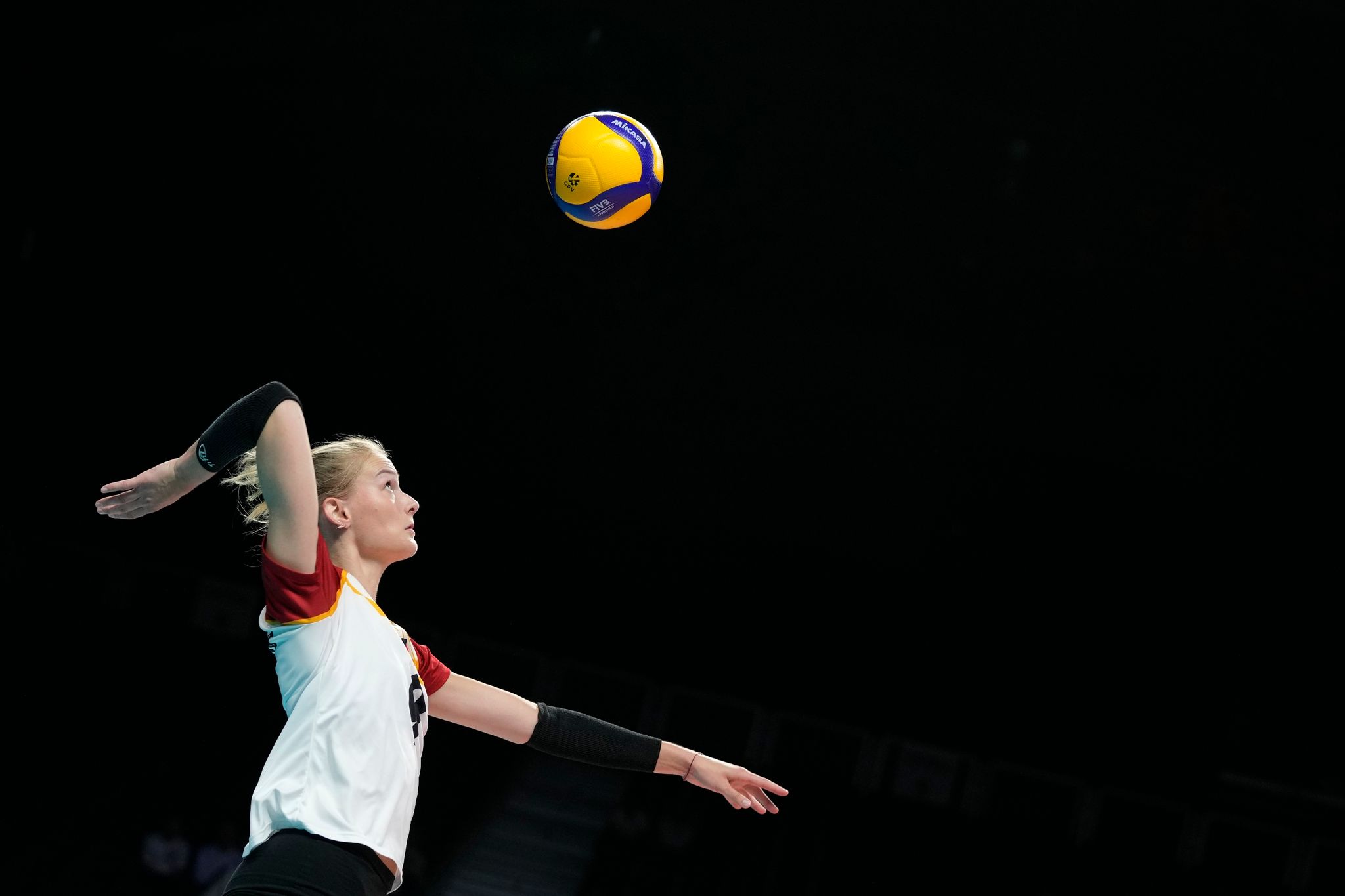 Die deutschen Volleyballerinnen um Lina Alsmeier schieden bei der EM aus.