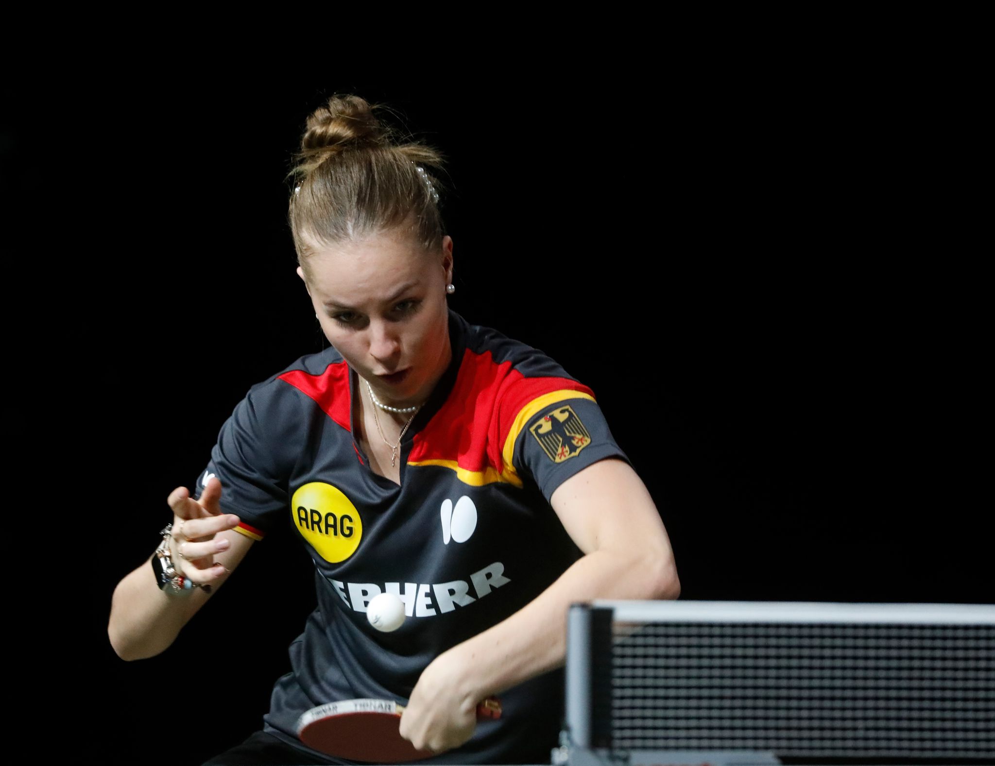 Tischtennis-Nationalspielerin Annett Kaufmann gewann das Auftaktspiel mit der deutschen Mannschaft gegen England.