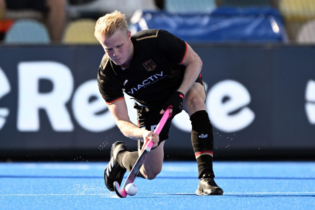 Tom Grambusch und die Hockey-Herren sind im Olympia-Qualifikationsturnier noch nicht sicher weiter.