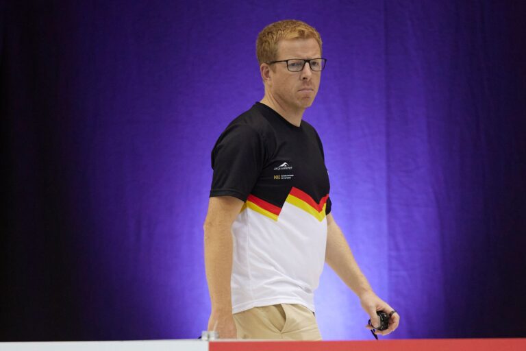 Bernd Berkhahn ist Langstreckenbundestrainer der deutschen Schwimmer.