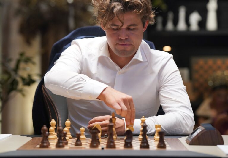 Ex-Weltmeister Magnus Carlsen überstrahlt die Schach-Welt.