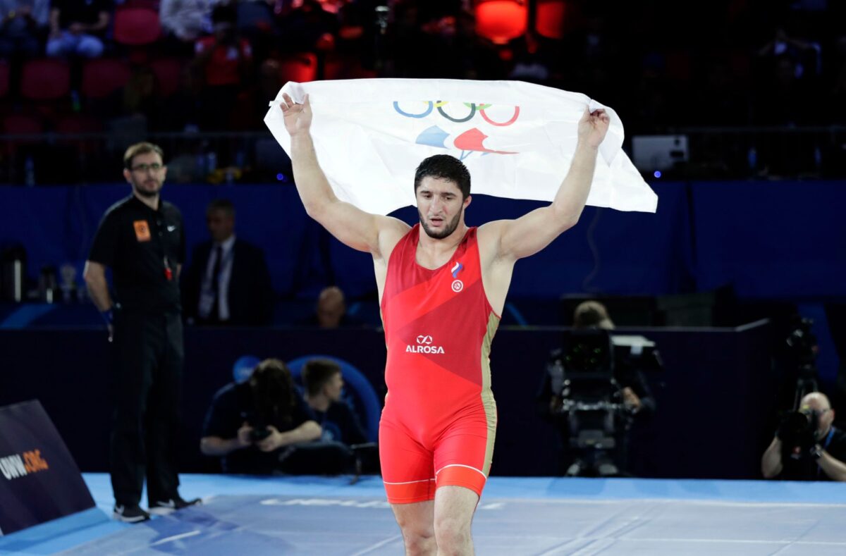 Der russische Ringer Abdulraschid Sadulajew darf nicht am Olympia-Qualifikationsturnier in Baku teilnehmen.