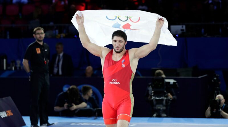 Der russische Ringer Abdulraschid Sadulajew darf nicht am Olympia-Qualifikationsturnier in Baku teilnehmen.
