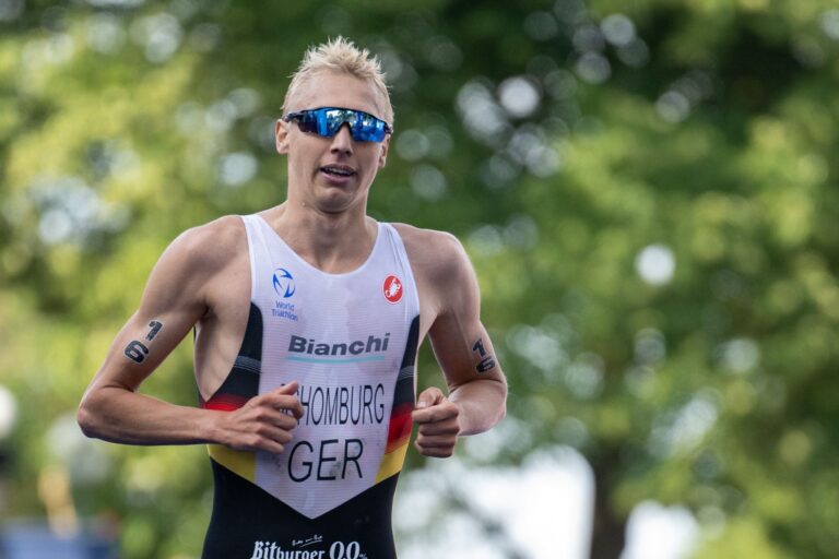 Auf der Laufstrecke musste Triathlet Jonas Schomburg beim Sprint in Australien abreißen lassen.