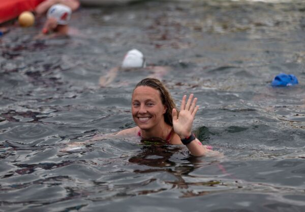 Leonie Beck siegte auch über die 10 Kilometer Freiwasserschwimmen.