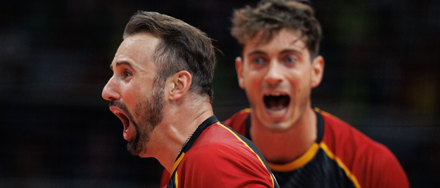 Die deutschen Volleyballer um Georg Grozer (l) sind erstmals seit zwölf Jahren wieder bei Sommerspielen dabei.