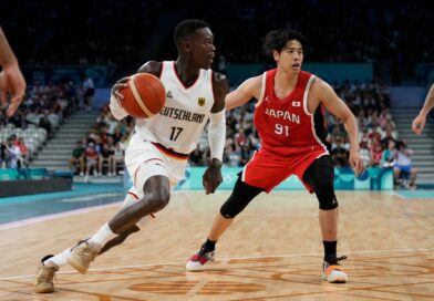 Die deutschen Basketballer müssen am Dienstag gegen Brasilien ran.