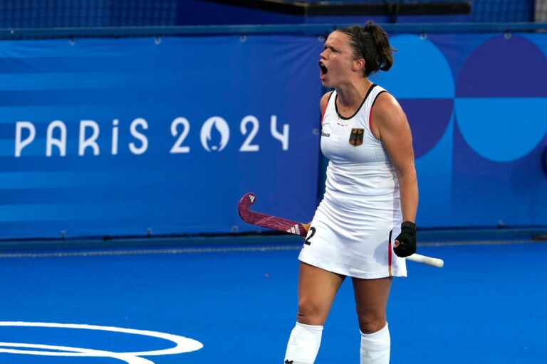 Charlotte Stapenhorst brachte die deutschen Hockey-Frauen gegen die Niederlande in Führung, am Ende hieß es aber 1:2.