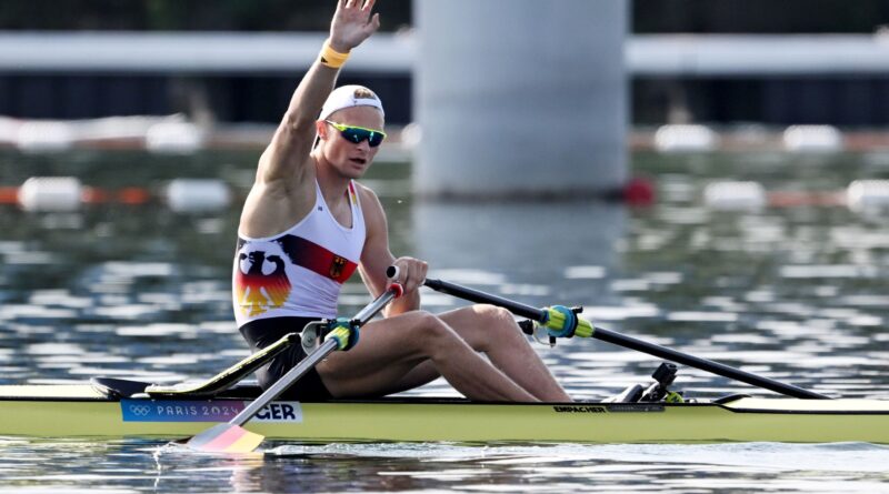 Geschafft: Oliver Zeidler steht m Halbfinale der olympischen Ruderregatta.