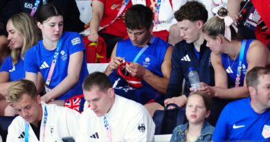 Thomas Daley strickt - und springt zwei Tage später zu Silber.