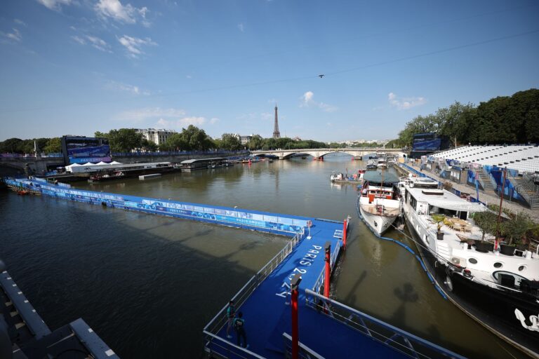 Für die Triathleten fiel auch das Abschlusstraining in der Seine aus.