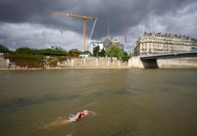 Die Freiwasserschwimmer sollen in der Seine ihre Olympiasieger ermitteln.