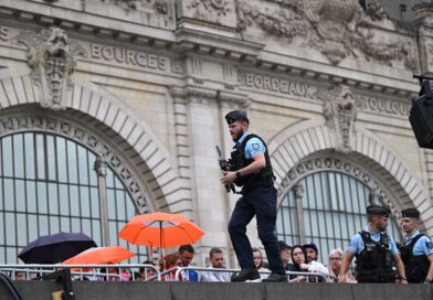 Ein Großaufgebot der Polizei sicherte die Eröffnung der Olympischen Spiele.