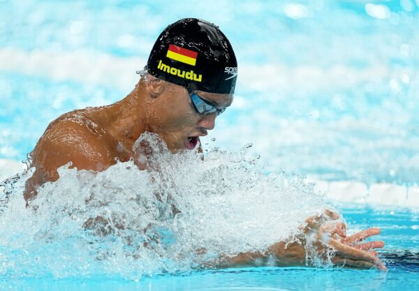 Imoudo holt im Ausschwimmen gegen einen Italiener den Olympia-Finalplatz.