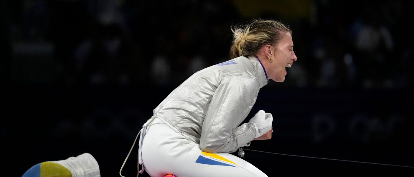 Olga Charlan holt die erste Medaille für die Ukraine bei Olympia in Paris.