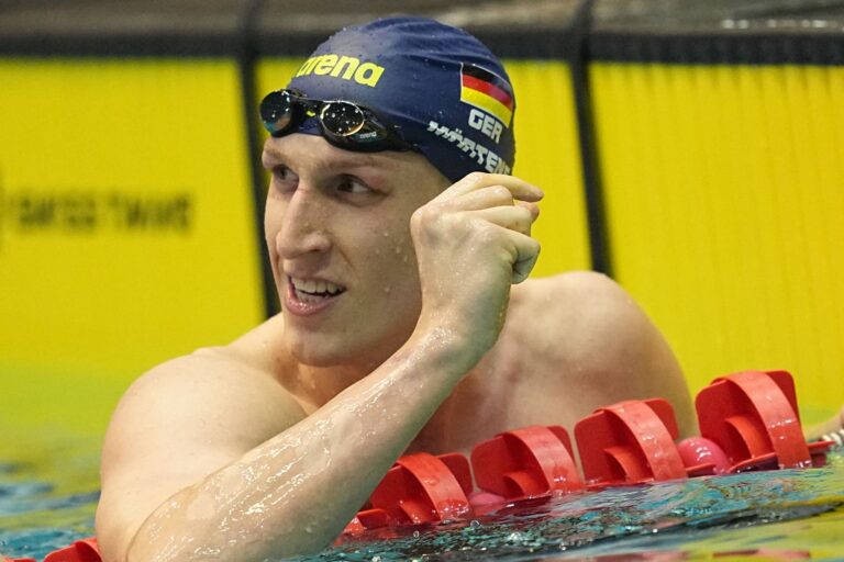 Lukas Märtens zählt in Paris zu den Goldfavoriten über 400 Meter Freistil.