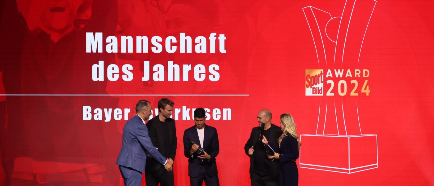 Bayer Leverkusen bekam den «Sport-Bild-Award» für die Mannschaft des Jahres.