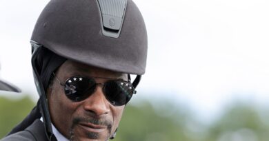 Rapper Snoop Dogg ließ sich bei Olympia auch beim Reiten blicken.