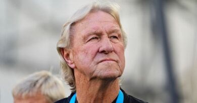 Horst Hrubesch hofft auf den Finaleinzug mit den deutschen Fußballerinnen.