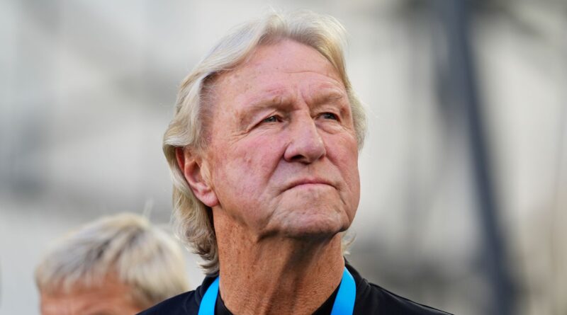 Horst Hrubesch hofft auf den Finaleinzug mit den deutschen Fußballerinnen.