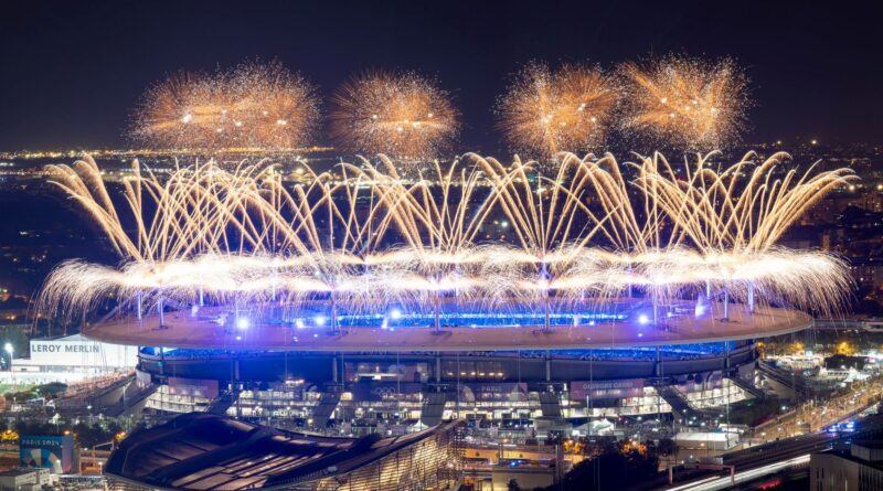 Mit einem Feuerwerk über dem Stade de France endete Olympia in Paris.