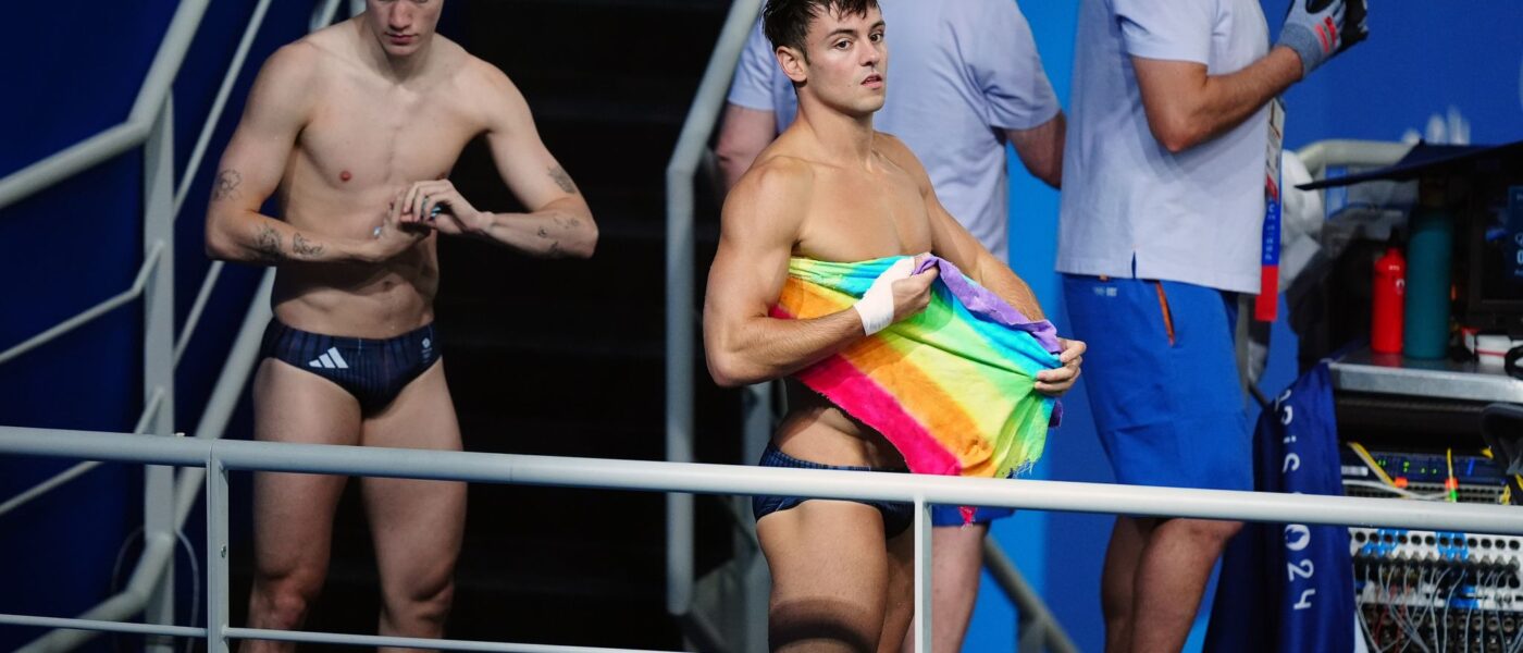 Wasserspringer Tom Daley (r) ist eine Ikone der LGBTQI+-Community.