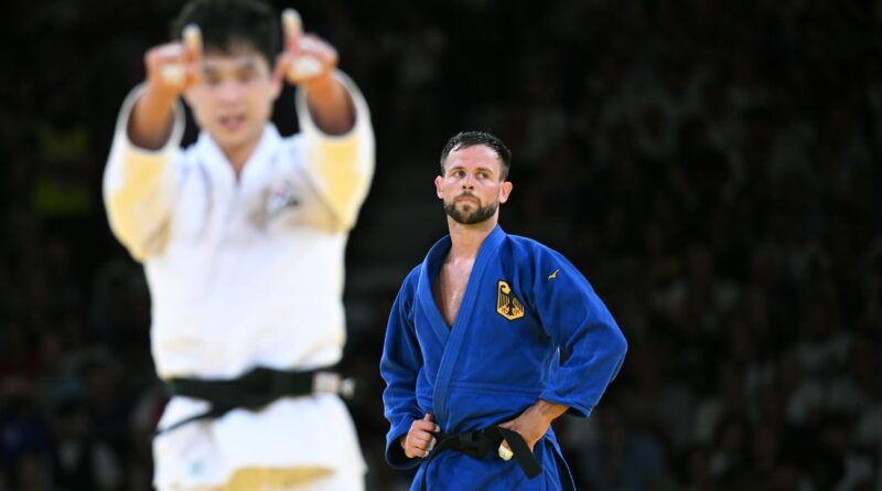 Fassungslos: Igor Wandtke (r.) nach dem verlorenen Bronze-Kampf gegen Südkorea.