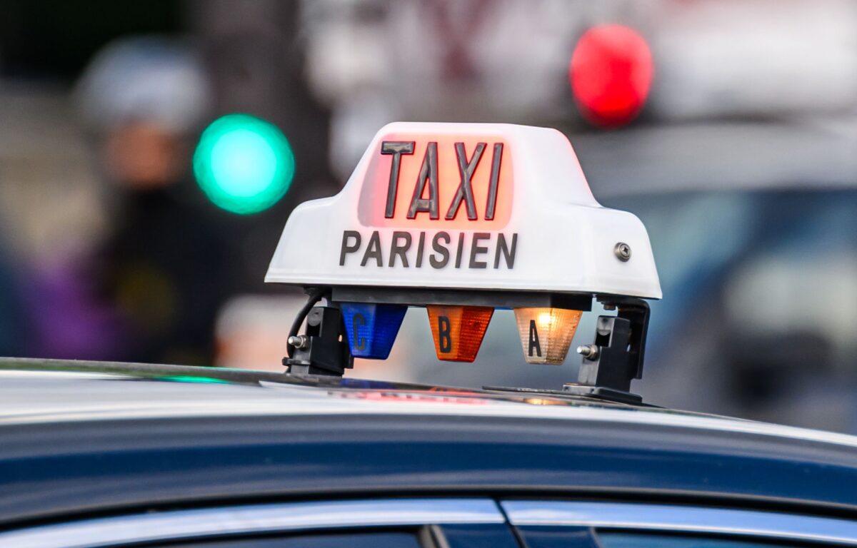 Ein Pariser Taxifahrer steht im Verdacht, ein Mitglied einer Olympia-Delegation übel abgezockt zu haben.