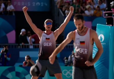 Im Finale treffen die Deutschen Nils Ehlers (l) und Clemens Wickler auf den großen Favoriten.