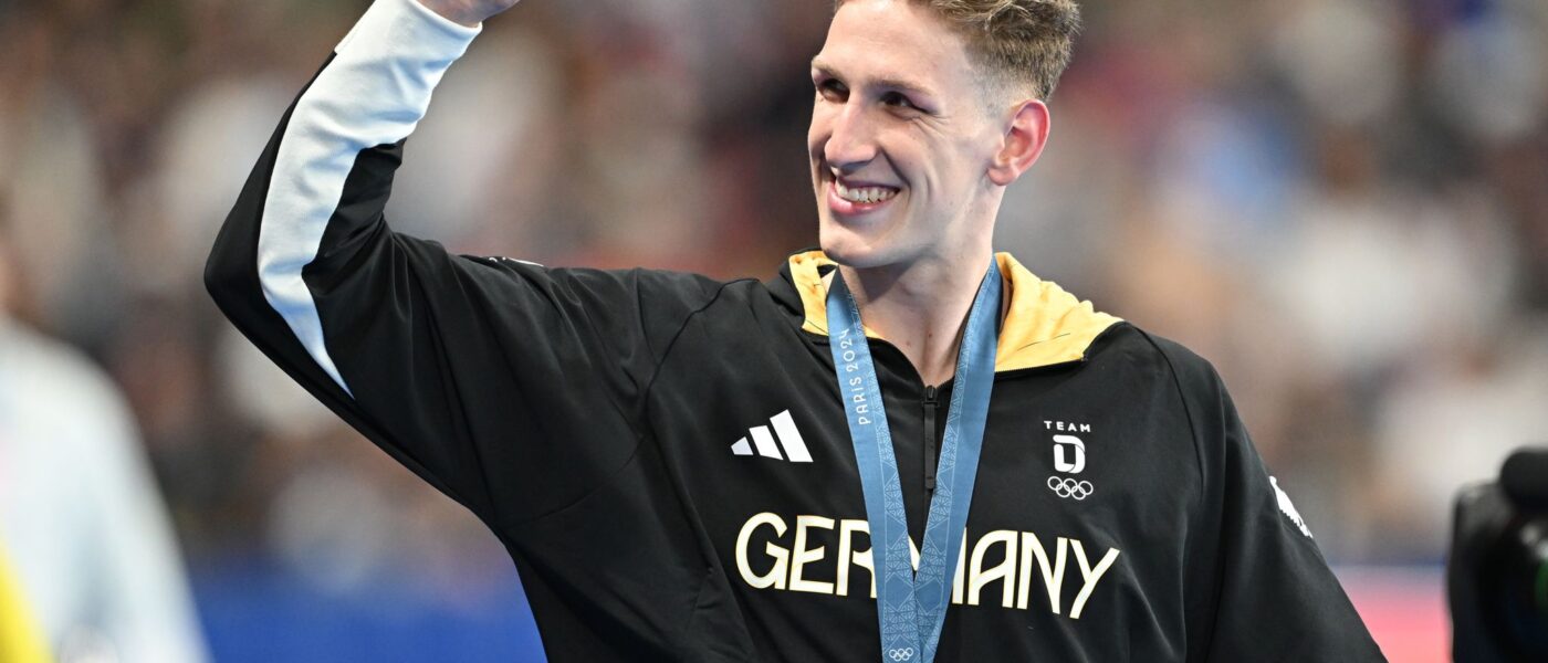 Lukas Märtens hat als erster deutscher Mann seit 1988 Olympia-Gold im Beckenschwimmen gewonnen.