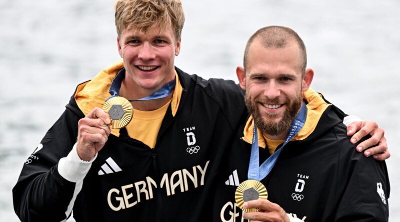 Nach Gold im Kajak-Vierer gab es für das Duo Jacob Schopf und Max Lemke auch Gold im Kajak-Zweier.