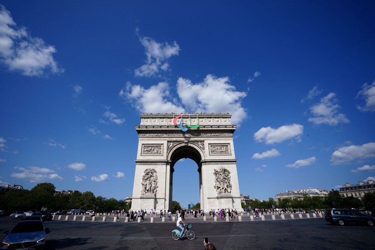 Die Paralympics in Paris mit dem Arc de Triomphe sind vor dem Start bereits auf Rekordkurs.