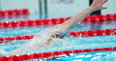 Lukas Märtens hat eine Medaille im Rückenschwimmen verfehlt.