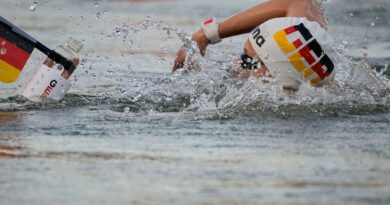 Leonie Beck musste sich nach ihrem Freiwasserrennen mehrmals übergeben.