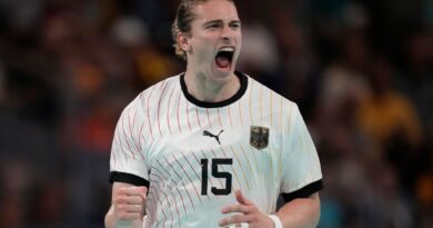 Juri Knorr und die Handballer wollen ins Halbfinale.