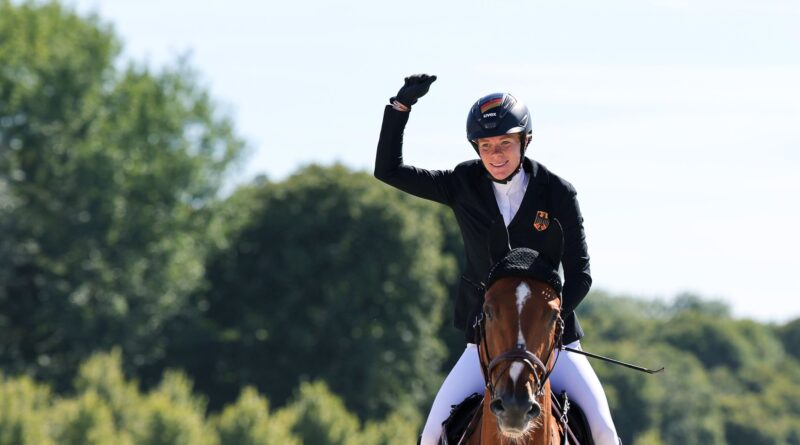 Annika Zillekens jubelt nach einem fehlerfreien Finalritt.