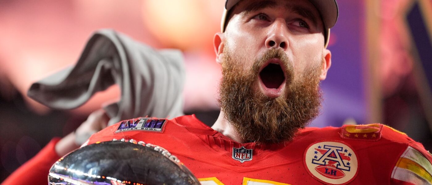 Die Vince Lombardi Trophy ist das große Ziel für Travis Kelce und die Kansas City Chiefs.