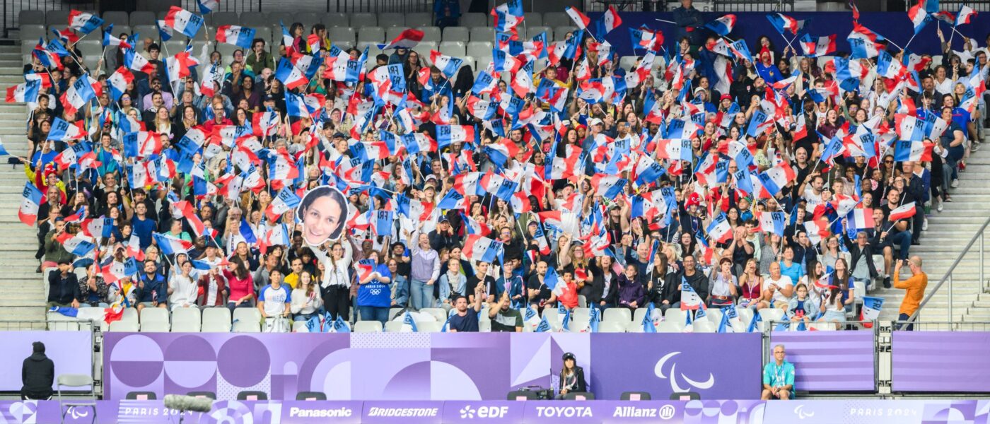 Die Fans im Stade de France haben Transgender-Sprinterin Valentina Petrillo positiv in Empfang genommen.