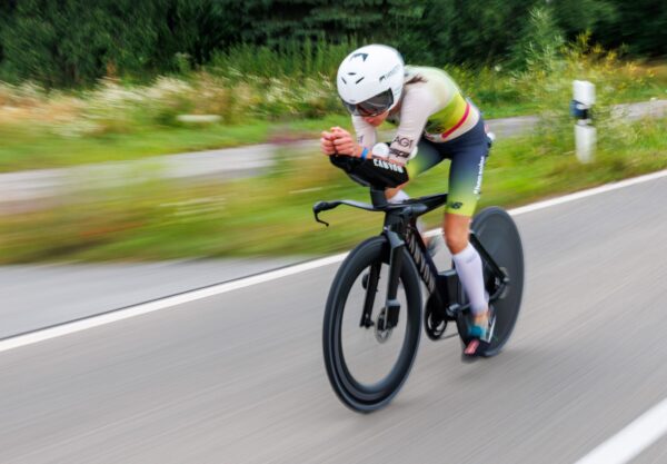 Triathletin Laura Philipp setzt in Nizza vor allem auf ihre Radstärke.