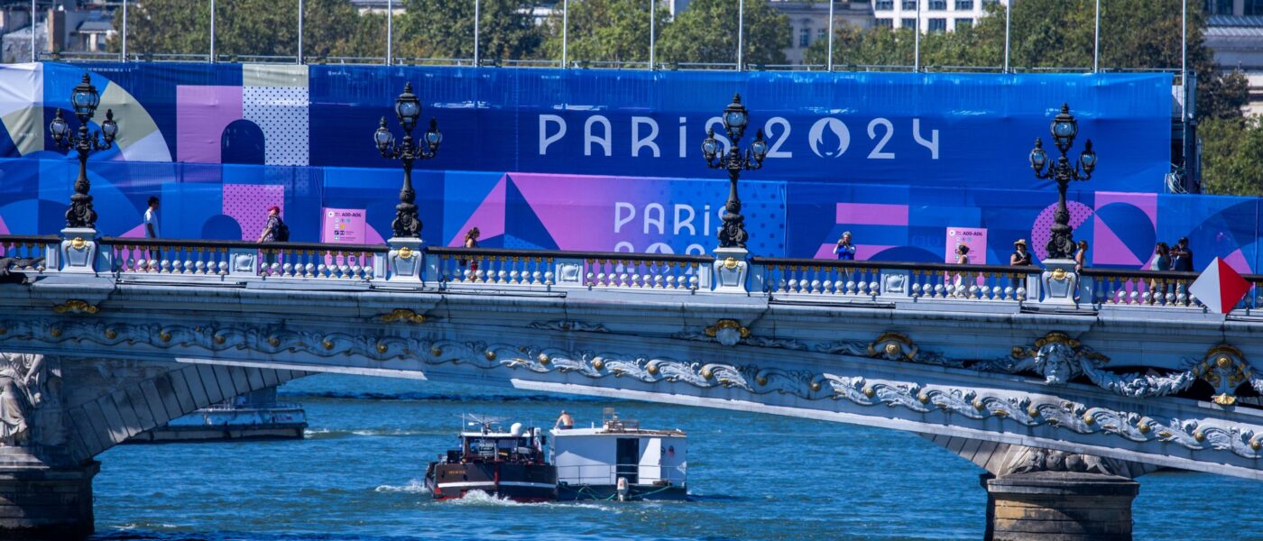 Mit einer großen Parade und Party verabschiedet Paris sich von den Olympischen Sommerspielen.