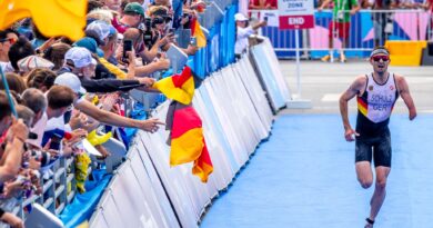 Martin Schulz holt Bronze im Triathlon.