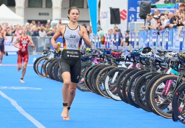 In China feiert Lisa Tertsch ihren ersten Sieg in der World Triathlon Championship Serie.