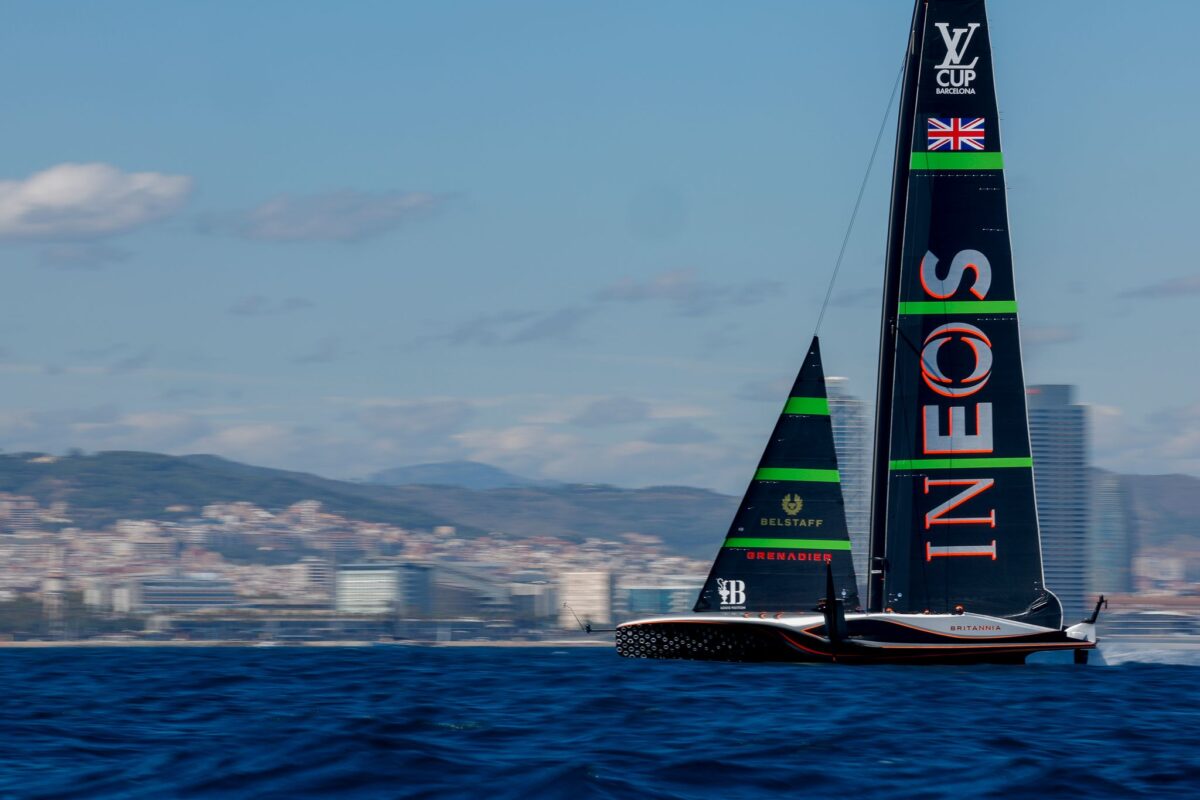 Das Team Ineos Britannia fordert den America's-Cup-Titelverteidiger Neuseeland heraus.