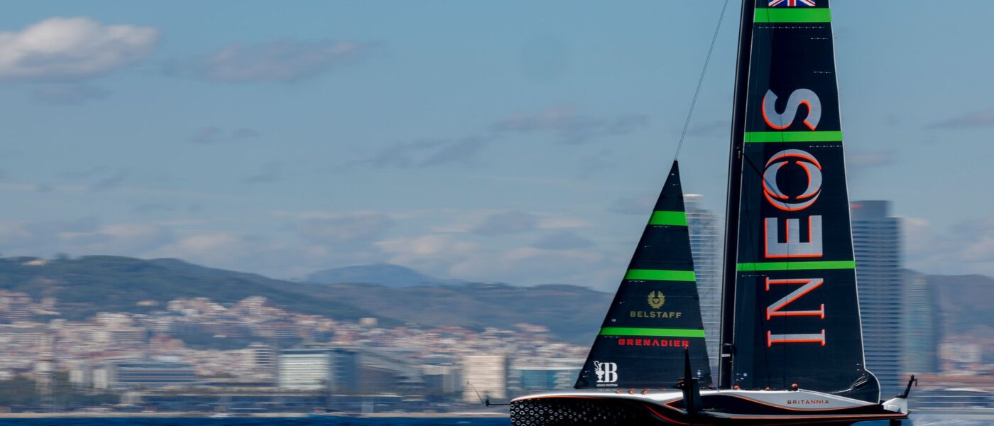 Das Team Ineos Britannia fordert den America's-Cup-Titelverteidiger Neuseeland heraus.