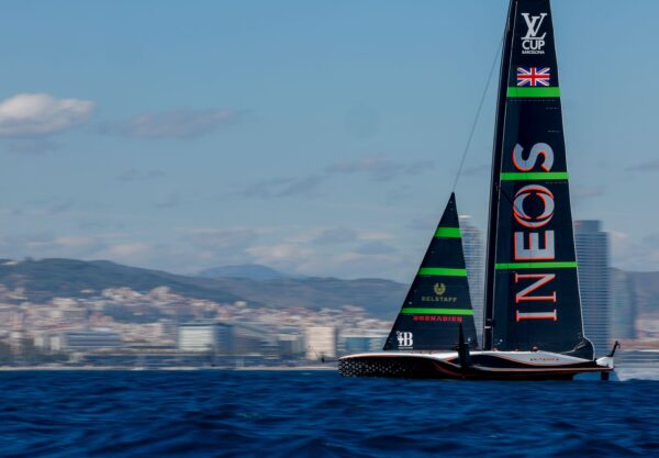 Das Team Ineos Britannia fordert den America's-Cup-Titelverteidiger Neuseeland heraus.