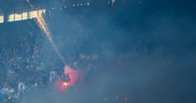 Fans von Hansa Rostock beim letzten Zweitliga-Spiel gegen den SC Paderborn im Mai.